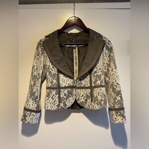 Y2K early 2000s vintage lace Bebe cropped tailored blazer size 4 Victorian